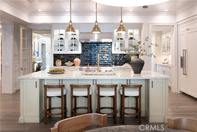 Detail Gallery Image 33 of 59 For 2520 La Condesa Dr, Los Angeles,  CA 90049 - 5 Beds | 6 Baths