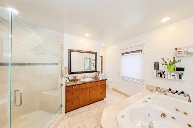 516 Orange Grove Avenue, South Pasadena CA: https://media.crmls.org/medias/10b88f0d-9c03-4229-a988-4e36d409a07d.jpg