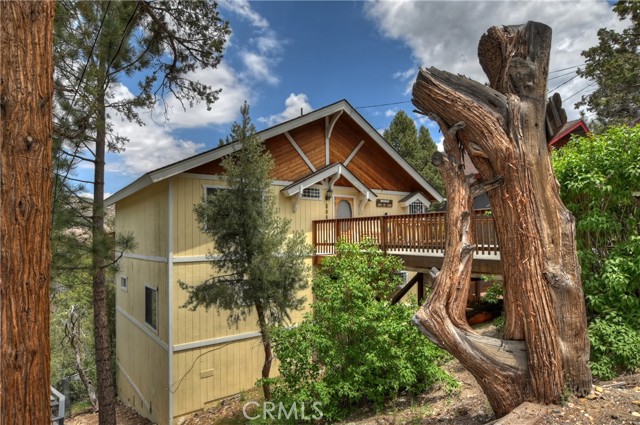 Detail Gallery Image 4 of 50 For 205 E Starr Dr, Big Bear City,  CA 92314 - 4 Beds | 3 Baths
