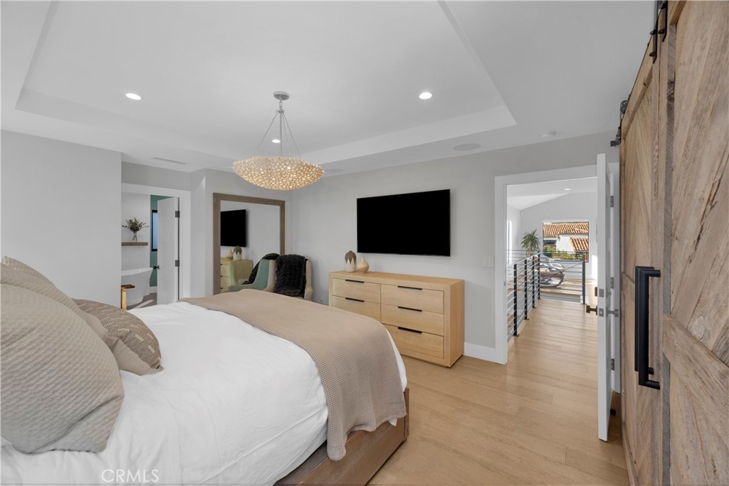 MLS #OC25265999 image #37