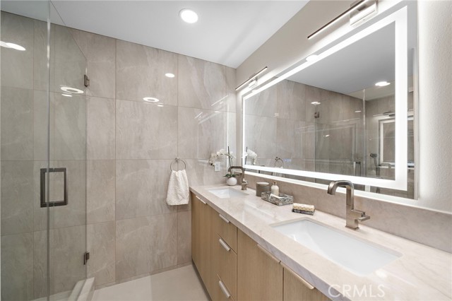 24641 Paige Circle, Laguna Hills CA: https://media.crmls.org/medias/10b95025-440c-4537-a21b-ba4beb9edc3b.jpg
