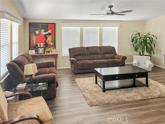 Detail Gallery Image 12 of 25 For 1456 E Philadelphia St #18,  Ontario,  CA 91761 - 3 Beds | 2 Baths
