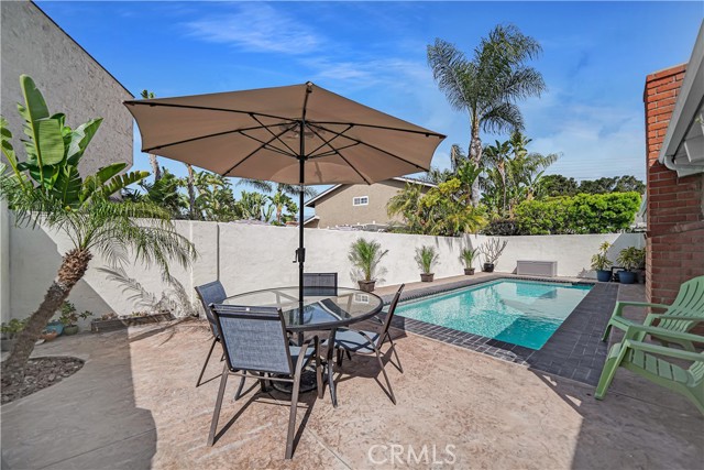 3357 California St, Costa Mesa, CA 92626