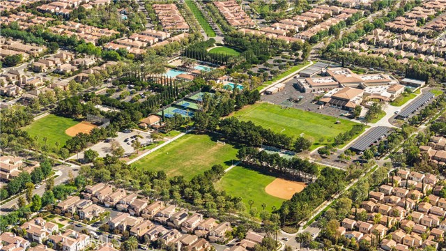 Detail Gallery Image 44 of 48 For 94 Mission, Irvine,  CA 92618 - 3 Beds | 3/1 Baths