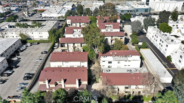 Detail Gallery Image 31 of 31 For 18445 Hatteras #403,  Tarzana,  CA 91356 - 2 Beds | 2 Baths