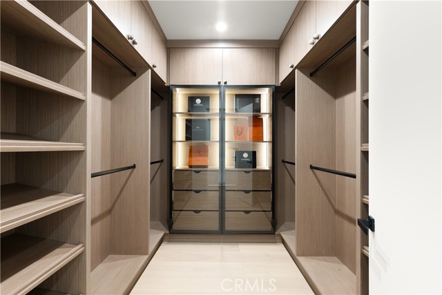 Detail Gallery Image 31 of 43 For 4211 Agnes Ave, Studio City,  CA 91604 - 4 Beds | 4/1 Baths
