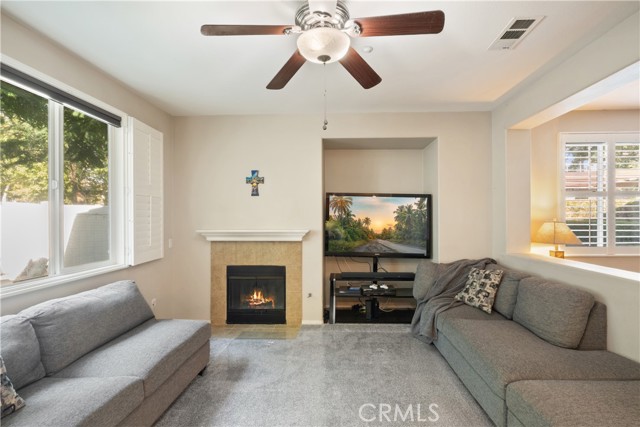 Detail Gallery Image 10 of 31 For 27890 John F Kennedy Dr #C,  Moreno Valley,  CA 92555 - 3 Beds | 2/1 Baths