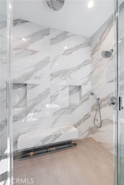 4365 Kraft Avenue, Studio City CA: https://media.crmls.org/medias/10bc4a77-d79f-41a3-9eb3-ef8f9a145cb0.jpg