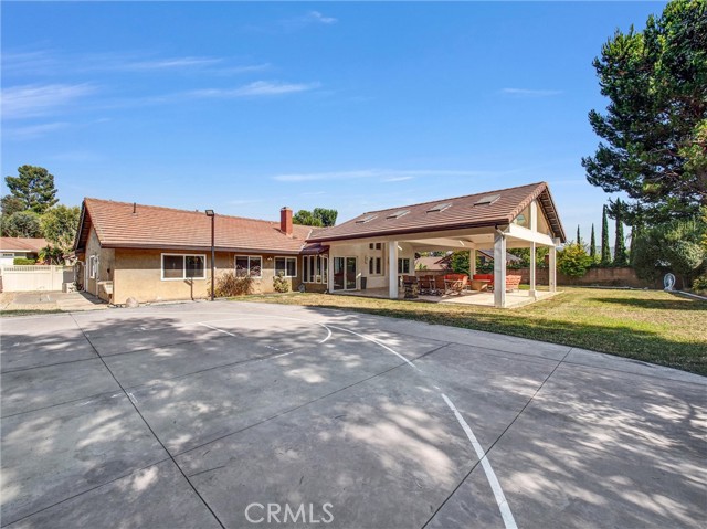 Detail Gallery Image 19 of 21 For 5425 Brentwood Pl, Yorba Linda,  CA 92887 - 4 Beds | 2/1 Baths