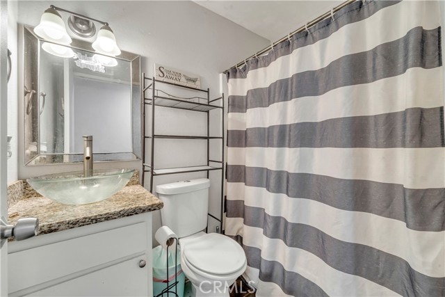 Detail Gallery Image 9 of 20 For 44536 Benald St, Lancaster,  CA 93535 - 3 Beds | 2 Baths