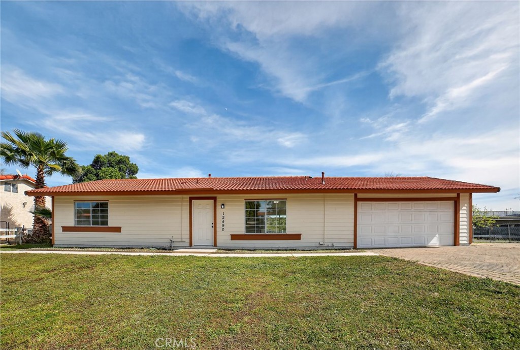 12490 Wolverine Circle