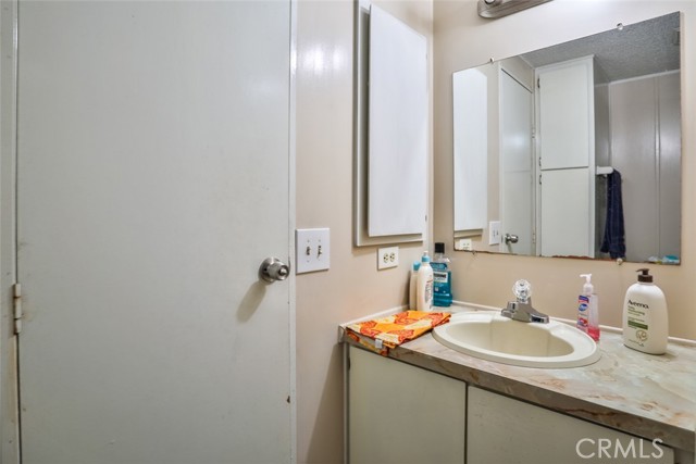 Detail Gallery Image 22 of 38 For 1045 N Azusa Ave #26,  Covina,  CA 91722 - 3 Beds | 2 Baths