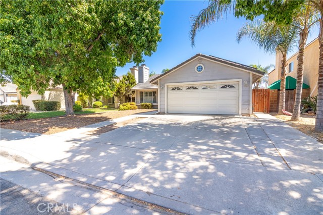 Detail Gallery Image 2 of 19 For 796 Ashley St, Hemet,  CA 92545 - 4 Beds | 2 Baths