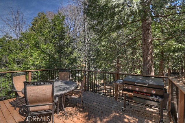 Detail Gallery Image 16 of 49 For 415 Golf Course, Lake Arrowhead,  CA 92352 - 4 Beds | 3/1 Baths