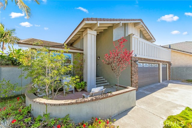 5732 Anthony Ave, Garden Grove CA: https://media.crmls.org/medias/10bf38e6-6e4e-46cd-aa37-1eb54653625e.jpg