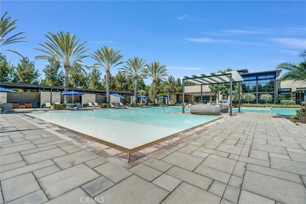 10c07b6f 4c5c 4317 8d9b 00a9411f4173