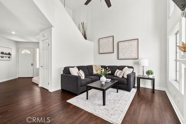 1055 S Sundance Drive, Anaheim Hills CA: https://media.crmls.org/medias/10c108ff-f001-4633-ad9f-f1a1d9fe4fc8.jpg