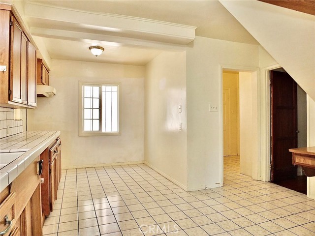 Detail Gallery Image 13 of 27 For 259 Roycroft Ave, Long Beach,  CA 90803 - 3 Beds | 2 Baths