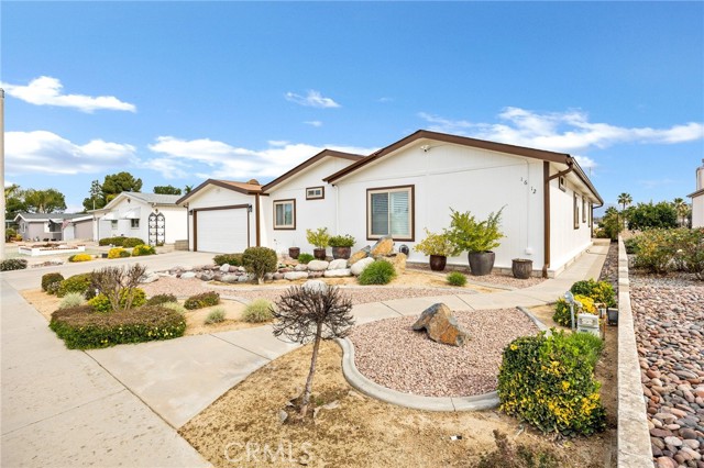 Detail Gallery Image 5 of 52 For 1612 Brentwood, Hemet,  CA 92545 - 3 Beds | 2 Baths