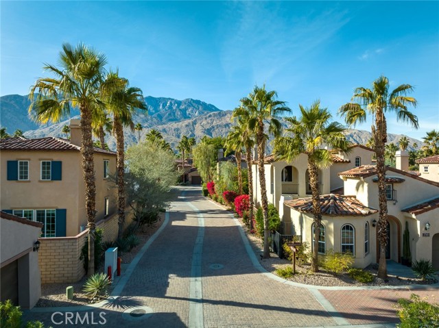 Detail Gallery Image 1 of 1 For 1719 San Sebastian Ct, Palm Springs,  CA 92264 - 2 Beds | 2/1 Baths