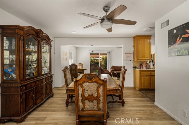 Detail Gallery Image 14 of 41 For 1011 E Chestnut, Orange,  CA 92867 - 5 Beds | 3 Baths