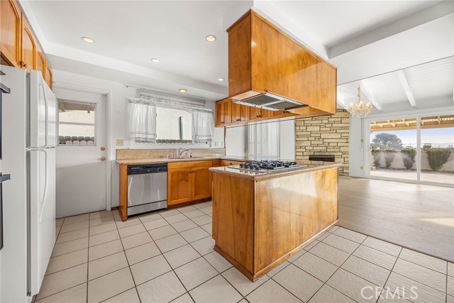 Detail Gallery Image 15 of 31 For 630 La Presa Dr, La Habra,  CA 90631 - 3 Beds | 2 Baths