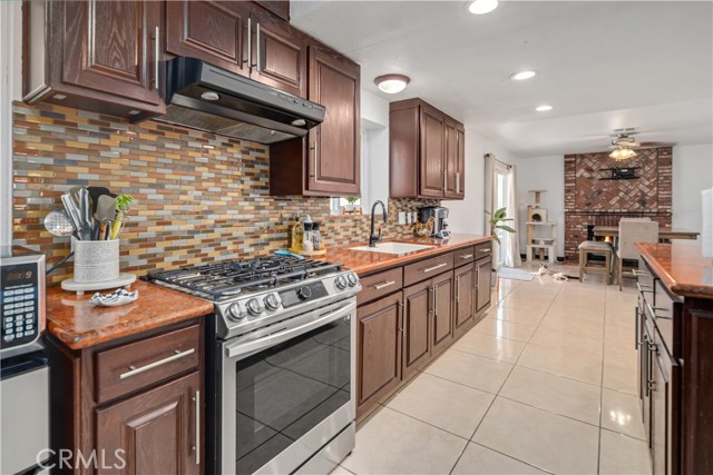 33656 Tradepost Road, Acton CA: https://media.crmls.org/medias/10c5abc7-f342-462a-a998-c9ae3b1dde8d.jpg