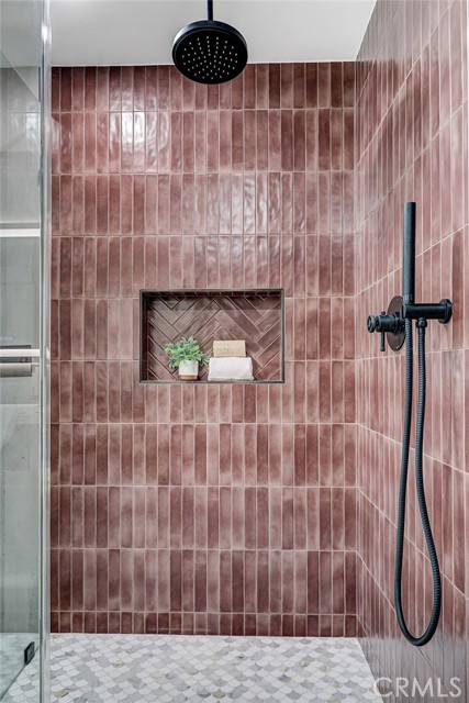 Detail Gallery Image 46 of 55 For 876 Center St, El Segundo,  CA 90245 - 3 Beds | 2/1 Baths