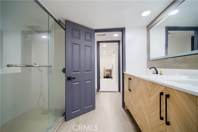 Detail Gallery Image 22 of 27 For 308 13th St, Seal Beach,  CA 90740 - – Beds | – Baths