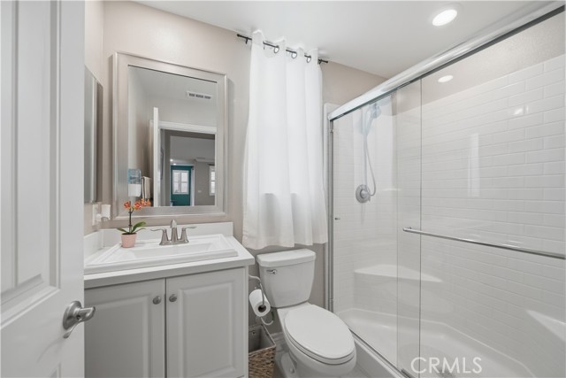 Detail Gallery Image 18 of 27 For 45725 Middle Gate Ct, Temecula,  CA 92592 - 5 Beds | 3 Baths