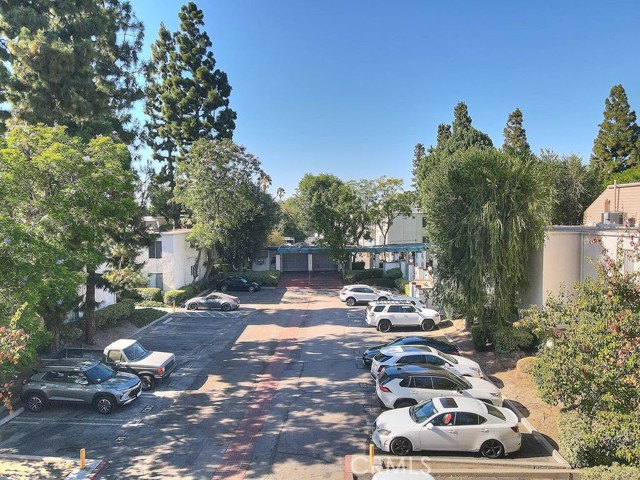 5700 Etiwanda, 212 photo 30