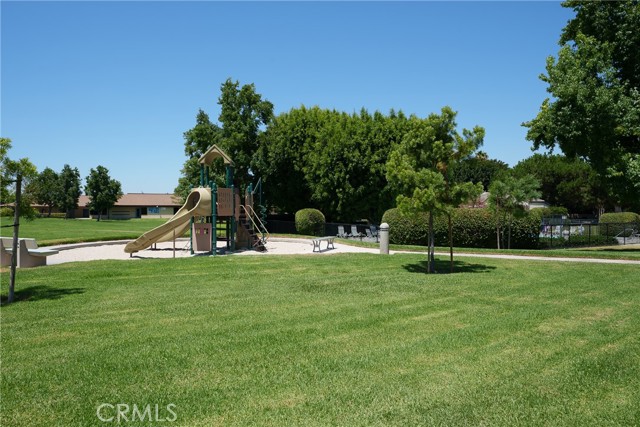 Detail Gallery Image 29 of 31 For 34 Lone #40,  Irvine,  CA 92604 - 2 Beds | 2 Baths