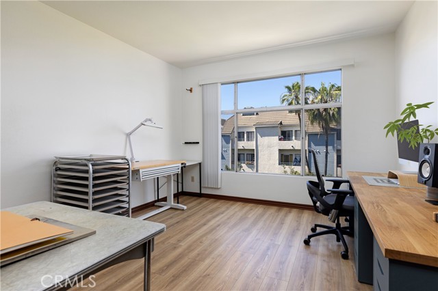 Detail Gallery Image 15 of 28 For 640 W 4th St #410,  Long Beach,  CA 90802 - 2 Beds | 2 Baths