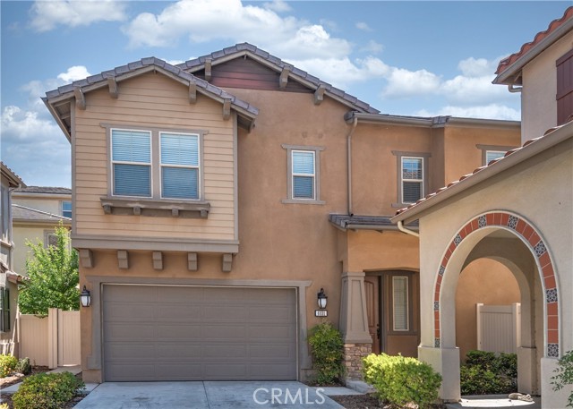 Detail Gallery Image 2 of 58 For 6031 Grace St, Chino,  CA 91710 - 4 Beds | 2/1 Baths