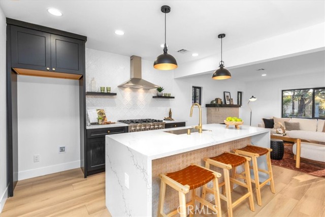 Detail Gallery Image 9 of 25 For 312 N Bronson Ave, Los Angeles,  CA 90004 - 2 Beds | 1 Baths