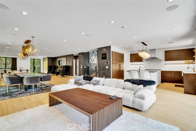 Detail Gallery Image 19 of 75 For 618 6th Ave, Venice,  CA 90291 - 4 Beds | 4 Baths