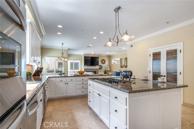 429 31st Street, Manhattan Beach, California 90266, 4 Bedrooms Bedrooms, ,3 BathroomsBathrooms,Residential,Sold,31st,SB20118600
