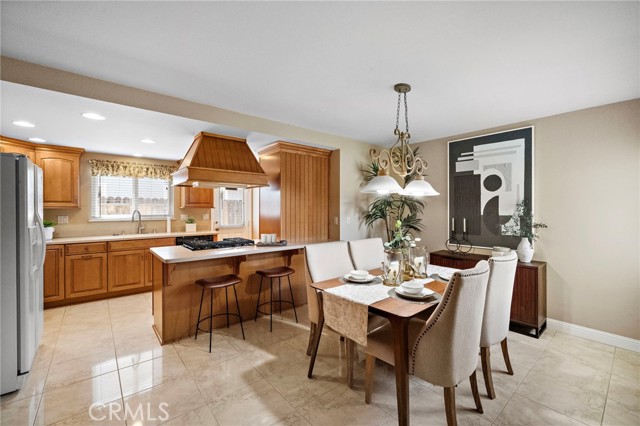 18452 Tamarind Street, Fountain Valley CA: https://media.crmls.org/medias/10ca809c-06ad-4fd1-ad06-8b1360b10a0f.jpg