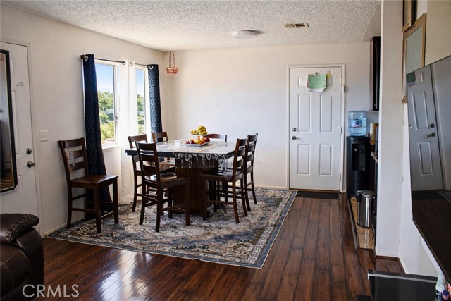 Detail Gallery Image 15 of 18 For 10908 Aztec Ln, Adelanto,  CA 92301 - 3 Beds | 2 Baths