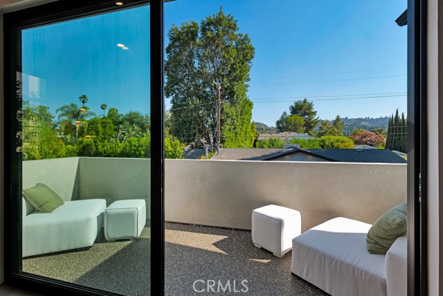 Detail Gallery Image 47 of 62 For 13024 Bloomfield St, Studio City,  CA 91604 - 6 Beds | 6/1 Baths