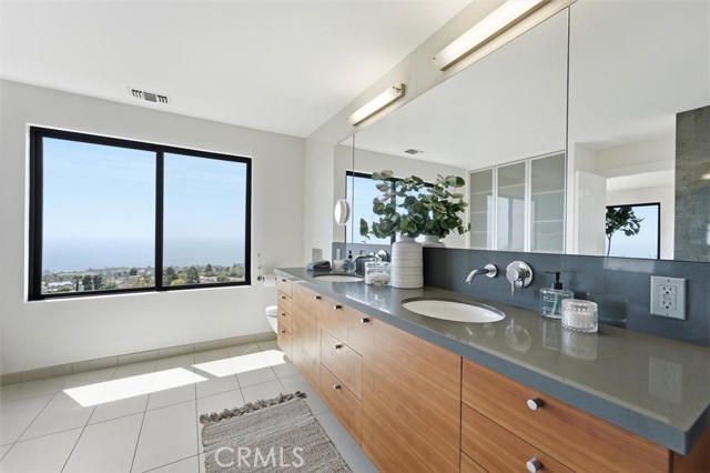 6762 Birchman Drive, Rancho Palos Verdes, California 90275, 5 Bedrooms Bedrooms, 0 ,3 BathroomsBathrooms,Residential,For Sale,Birchman Drive,0,SB26107430