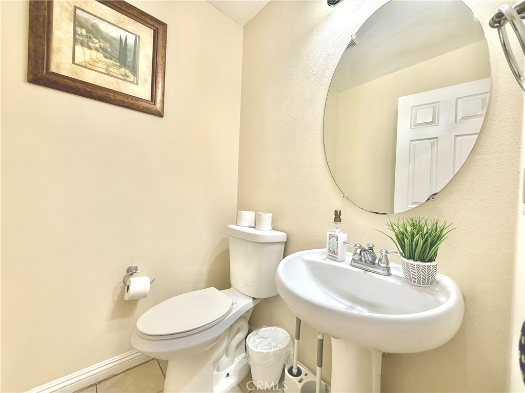 MLS #OC25256183 image #16