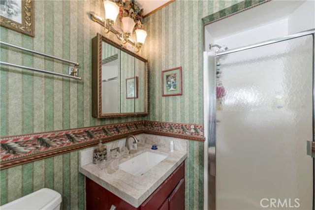 Loft area 3/4 bathroom