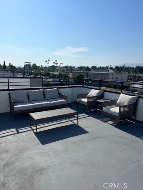 6719 Sepulveda Boulevard, Van Nuys CA: https://media.crmls.org/medias/10cef4dc-8f1d-4c69-b33e-8bbbe66e4abb.jpg