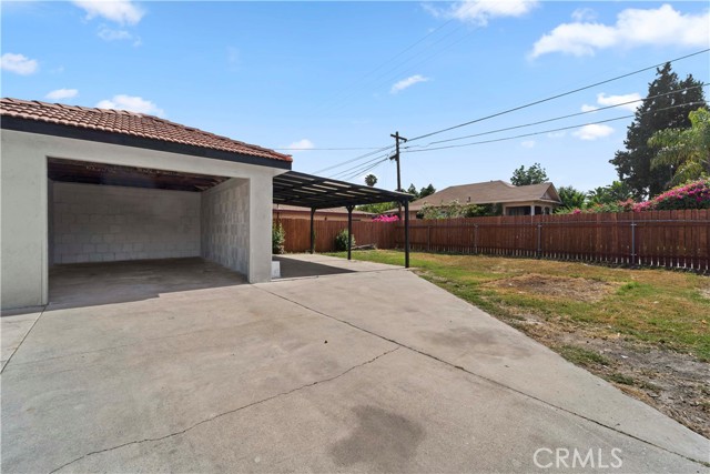 796 N Mount Vernon Avenue, San Bernardino CA: https://media.crmls.org/medias/10cf27ca-6a0f-4a20-94ca-9ed4c0e2fcf4.jpg