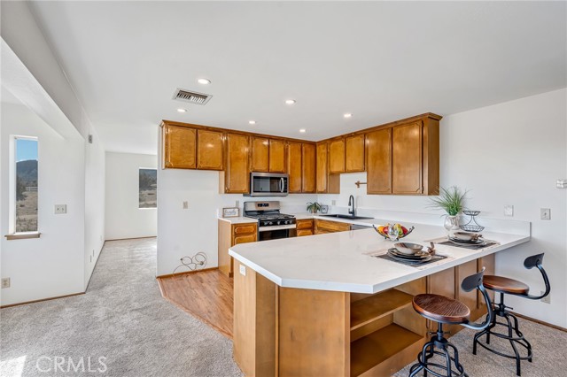 Detail Gallery Image 15 of 53 For 8325 Johnson Rd, Phelan,  CA 92371 - 3 Beds | 2 Baths