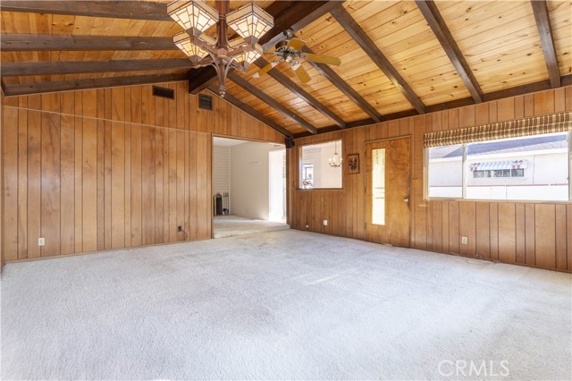 Detail Gallery Image 14 of 31 For 19218 Schoolcraft, Reseda,  CA 91335 - 3 Beds | 2 Baths