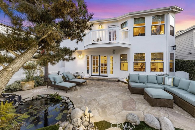 Detail Gallery Image 6 of 42 For 657 36th St, Manhattan Beach,  CA 90266 - 3 Beds | 2/1 Baths