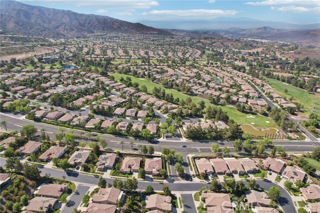 9302 Reserve Drive, Corona CA: https://media.crmls.org/medias/10d2db50-bad4-46ea-b30e-8752a2f142b3.jpg