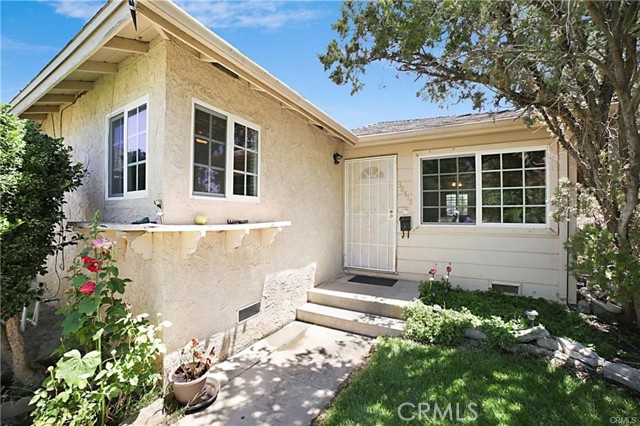 Detail Gallery Image 4 of 7 For 38718 Jacklin, Palmdale,  CA 93550 - 3 Beds | 1 Baths